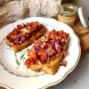 bruschettas aux tomates roties au bouillon